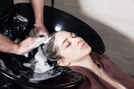 Hair-cutting Colouring